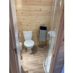 Shillelagh Country Pod Bathroom